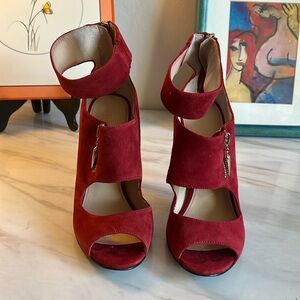 Enzo Angiolini red heels